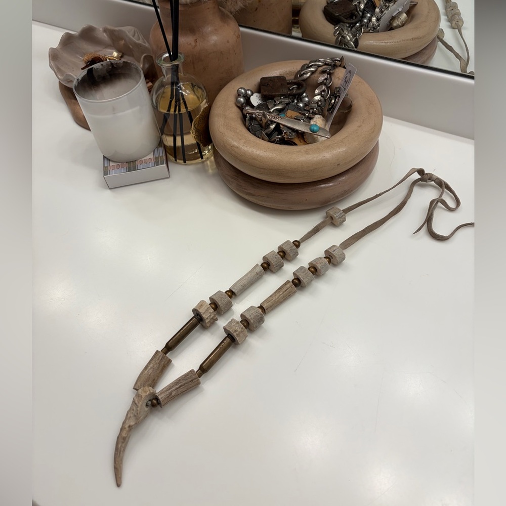Rustic Necklace / Hunter Necklace / Horn Necklace